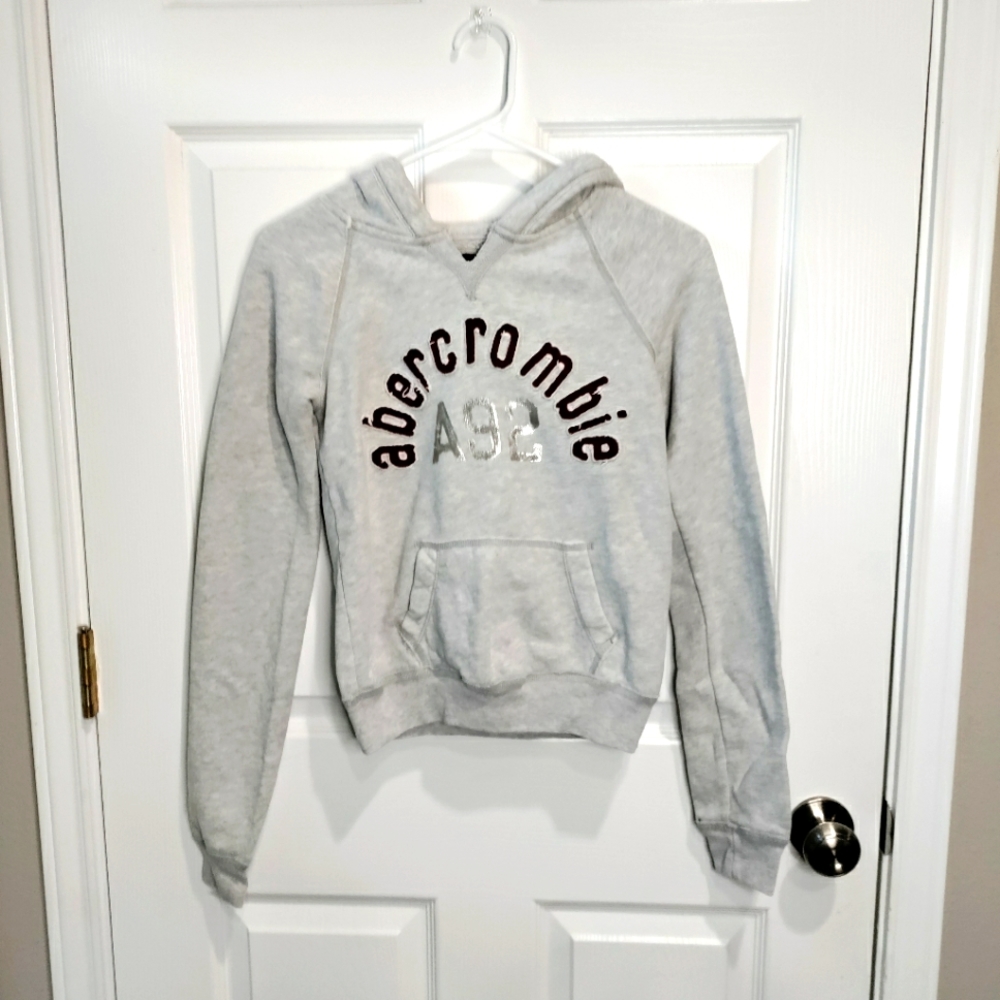 Abercrombie grey maroon silver lifted Patch hoodie pullover girl's size Medium